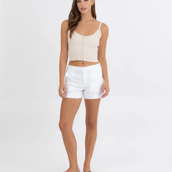 Level 99 Linen White Shorts - Picture 1 of 4